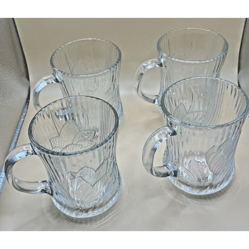 Vintage Arcoroc Canterbury Crocus Set of 7 Cups Mugs 10 oz, 4"‎ Tall